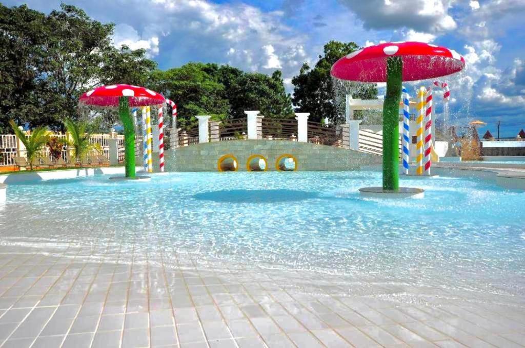 L'acqua Diroma I Ii Iii Iv V Aparthotel